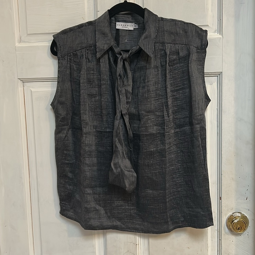 NWOT Harshman Silk Gray and Black Stripe Sleeveless Blouse - XS